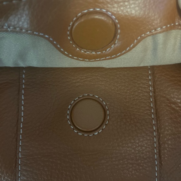 Genuine leather crossbody purse….Liz Claiborne by New York - Picture 10 of 15